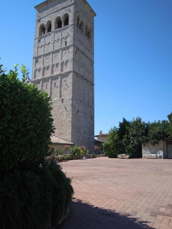 Il Turrione Leilighet Assisi Eksteriør bilde