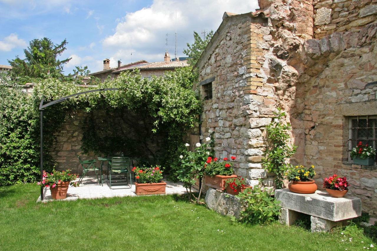 Il Turrione Leilighet Assisi Eksteriør bilde